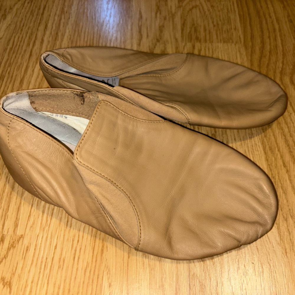 Bloch split sole nude jazz shoes